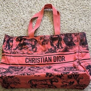 Christian Dior Tote Straw